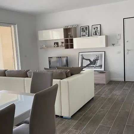 Silvia House Lenno
